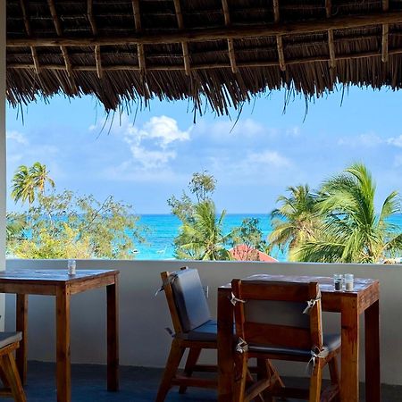 Rafiki Hotel Nungwi Beach Экстерьер фото
