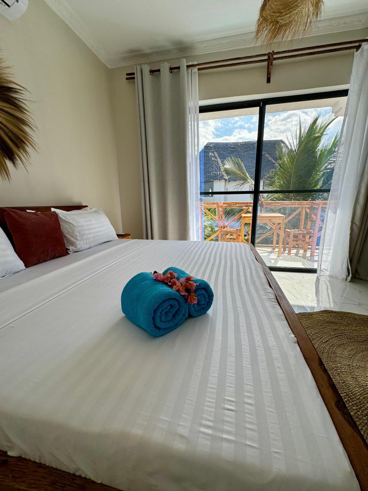 Rafiki Hotel Nungwi Beach Экстерьер фото