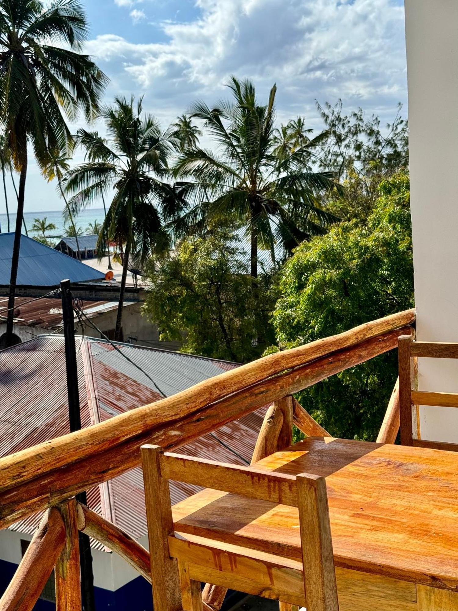 Rafiki Hotel Nungwi Beach Экстерьер фото